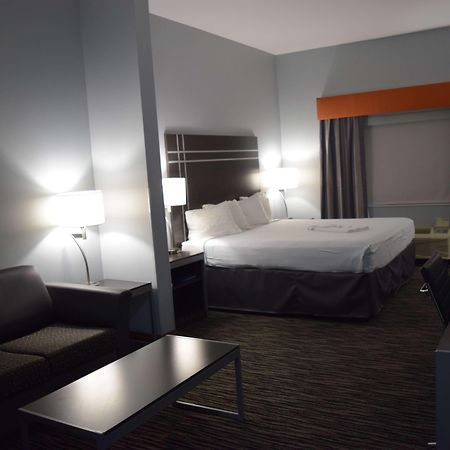 Best Western Elkhart Inn & Suites Экстерьер фото